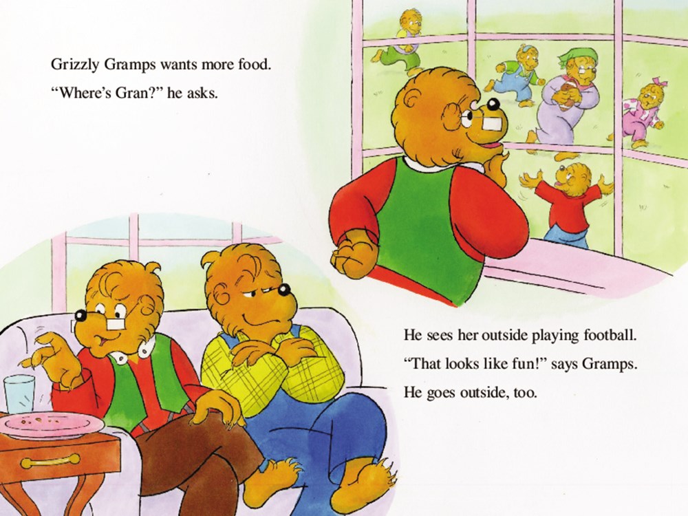 The Berenstain Bears Play Football! (I Can Read Level 1)