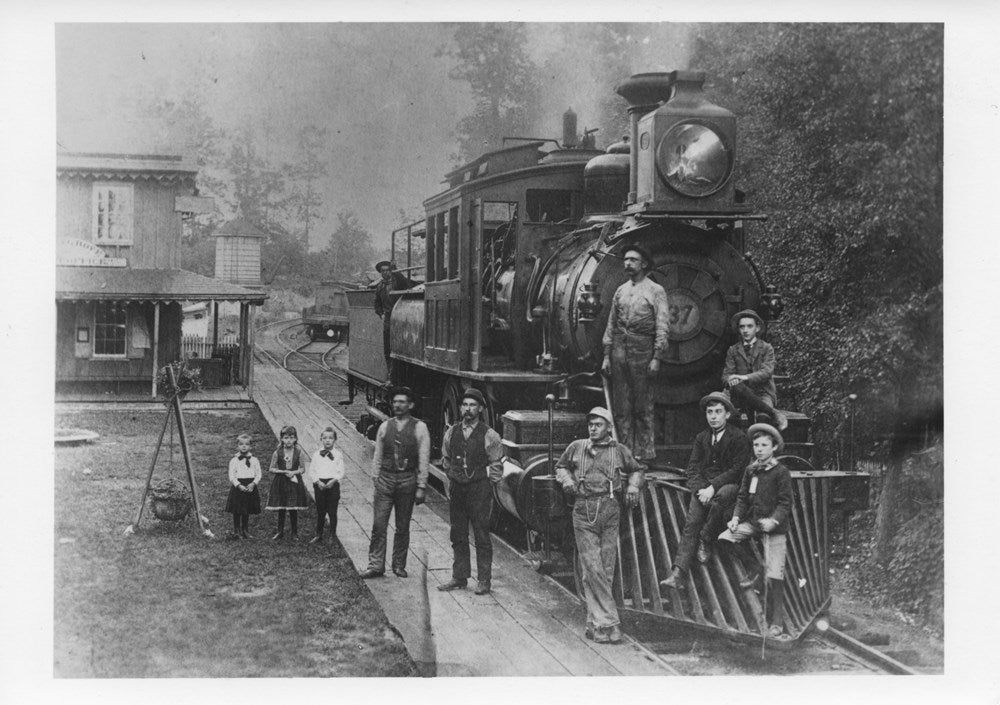 The Station Agent and the American Railroad Experience