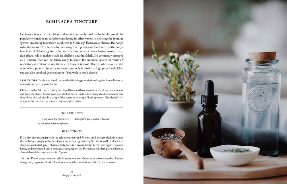 Simply Living Well: A Guide to Creating a Natural, Low-Waste Home