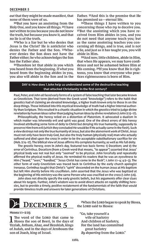 The NKJV, MacArthur Daily Bible, 2nd Edition, Paperback, Comfort Print