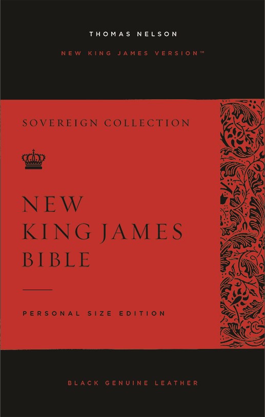 NKJV, Personal Size Reference Bible, Sovereign Collection, Leathersoft, Black, Red Letter, Comfort Print: Holy Bible, New King James Version