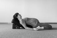 The Complete Guide to Yin Yoga: The Philosophy and Practice of Yin Yoga (2nd Edition, Revised)