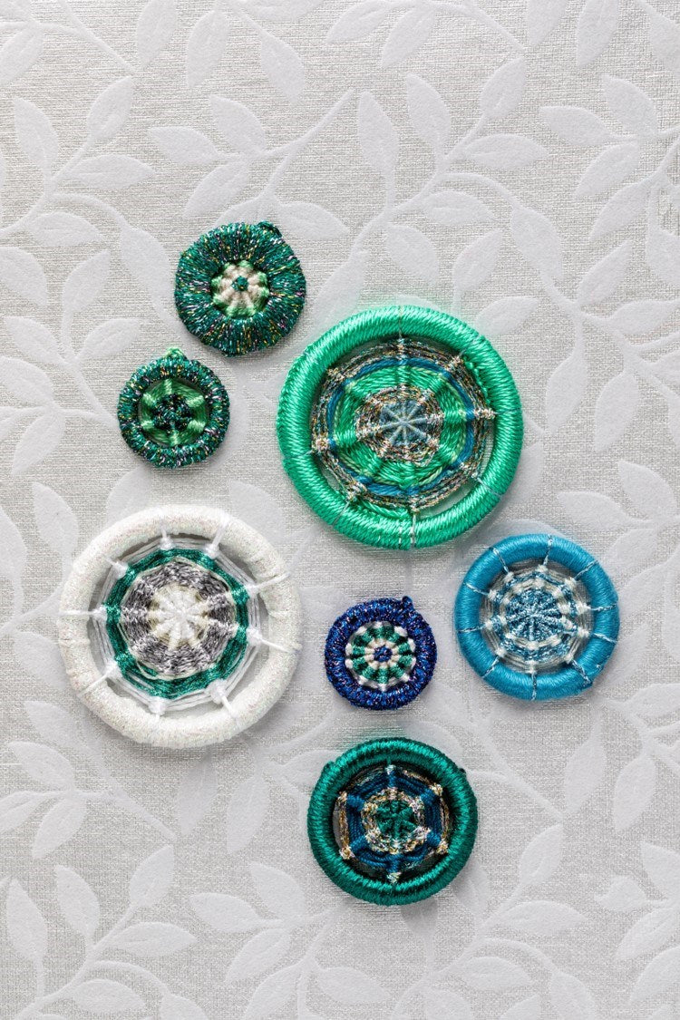 The Weaving Explorer