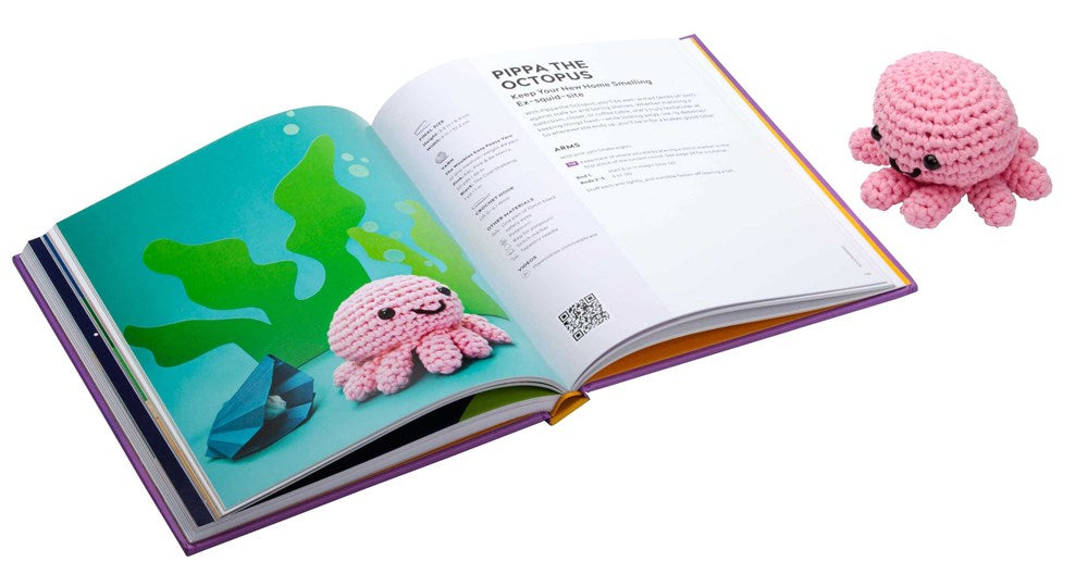 Crochet Amigurumi for Every Occasion: 21 Easy Projects to Celebrate Life's Happy Moments (The Woobles Crochet)