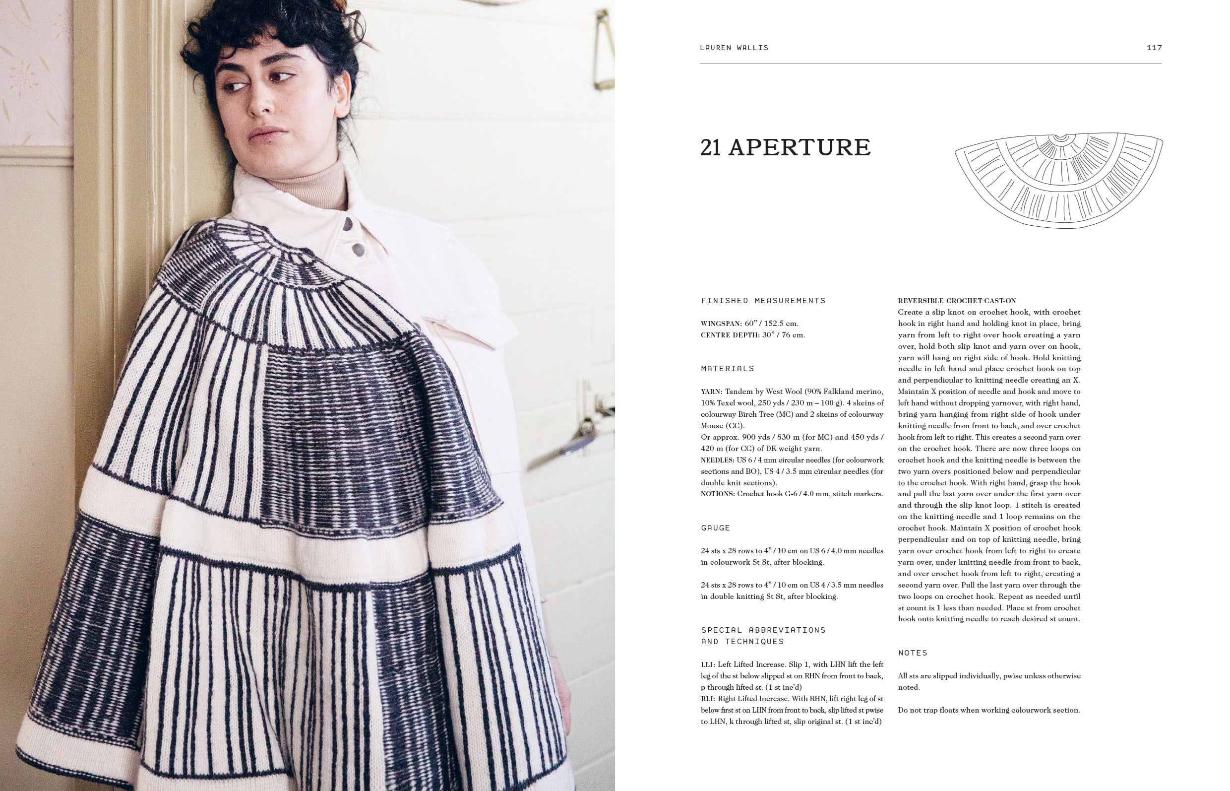 52 Weeks of Scarves: Beautiful Patterns for Year-round Knitting: Shawls. Wraps. Collars. Cowls.