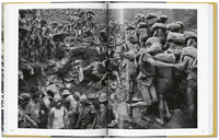 Sebastião Salgado. Gold