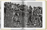 Sebastião Salgado. Gold