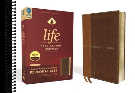 NIV, Life Application Study Bible, Third Edition, Personal Size, Leathersoft, Brown, Red Letter
